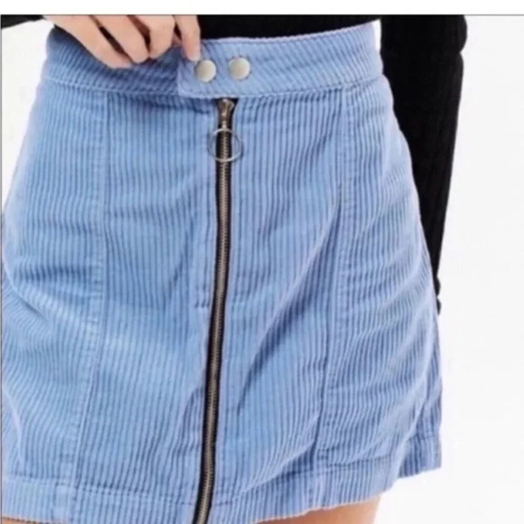 NWT PacSun Elsa Blue Corduroy Button Zip Short Mini Skirt Women's Size 24 - Picture 1 of 4